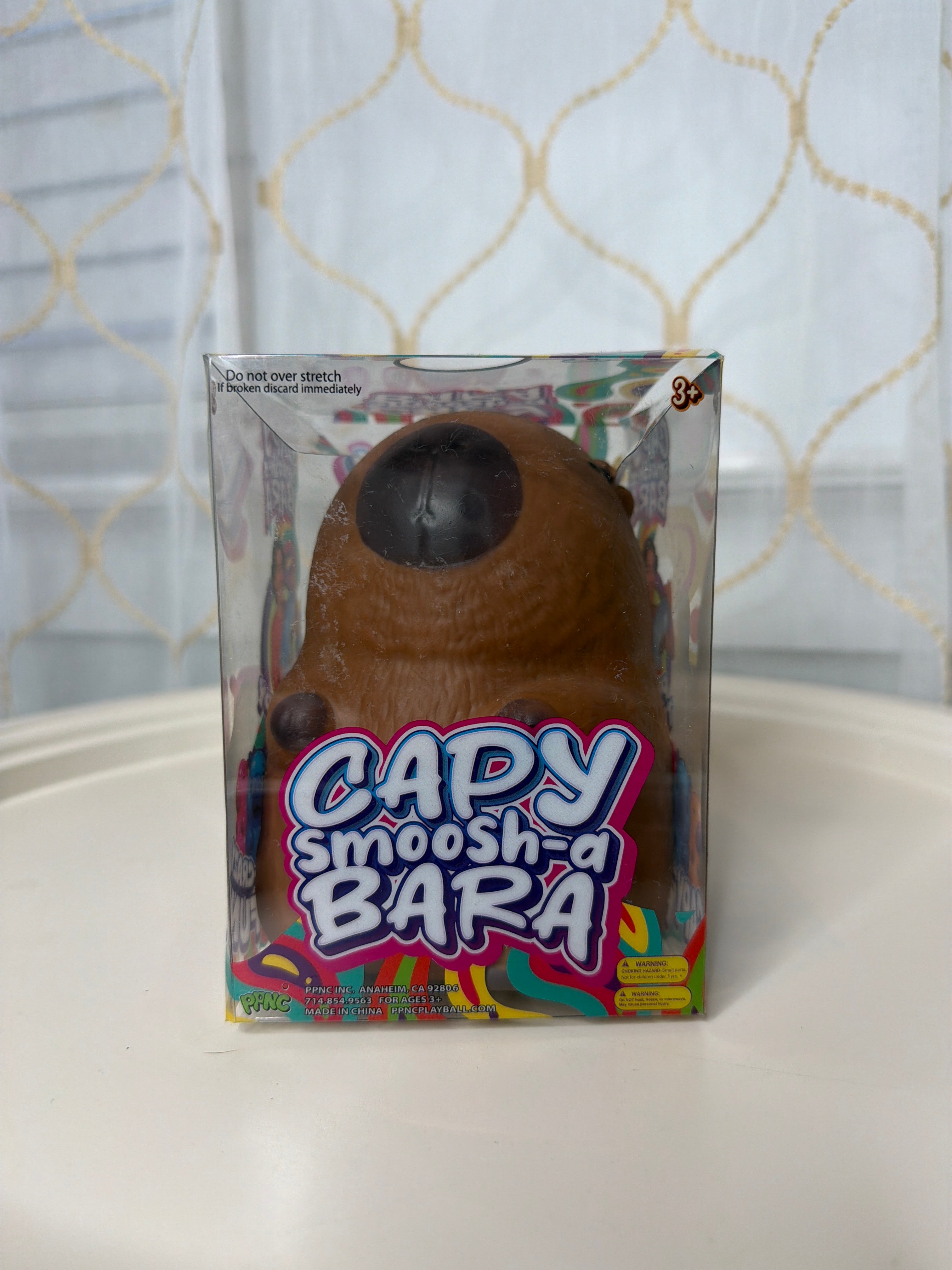 Capy smoosh-a Bara