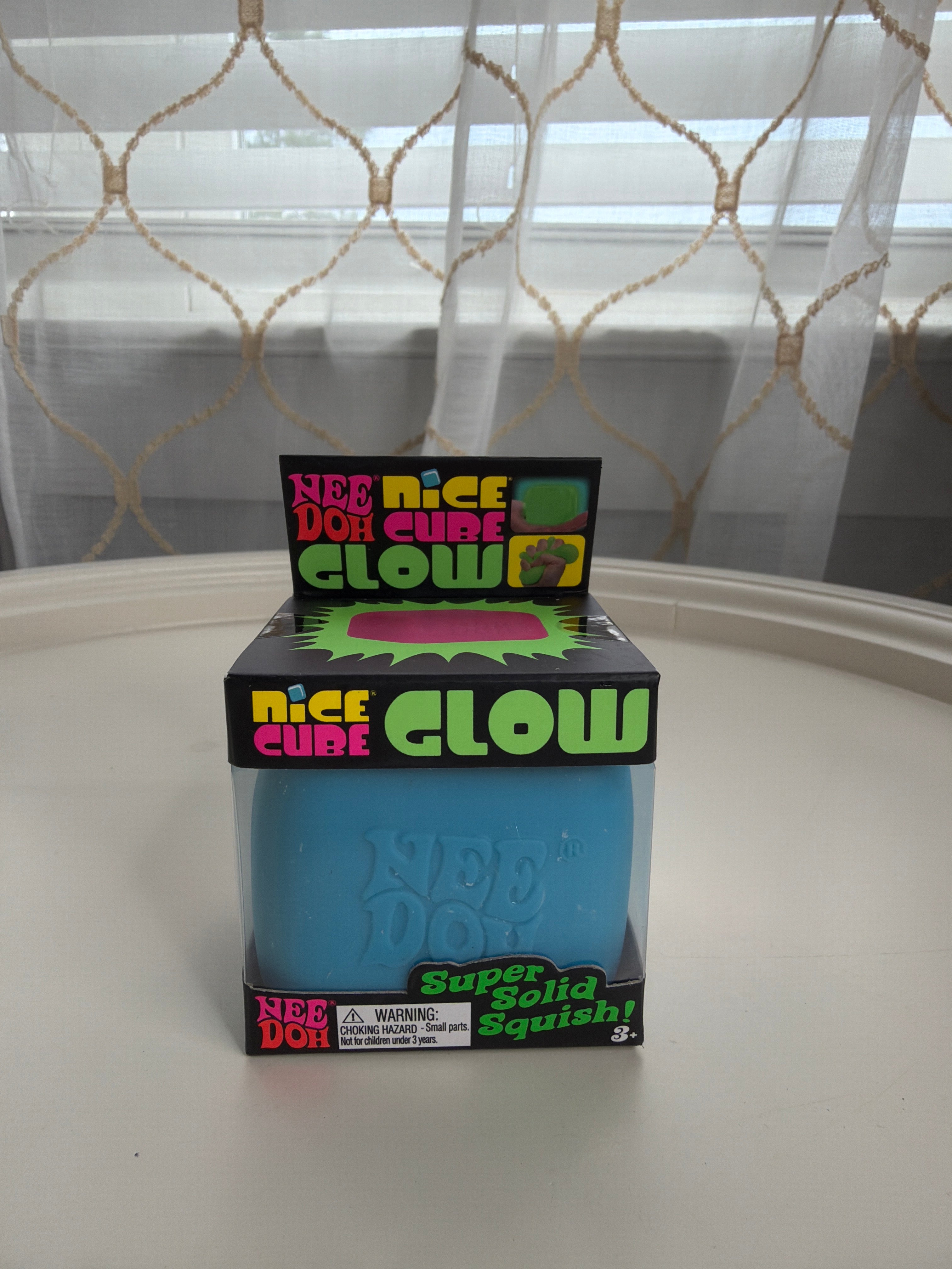 Needoh GLOW cube
